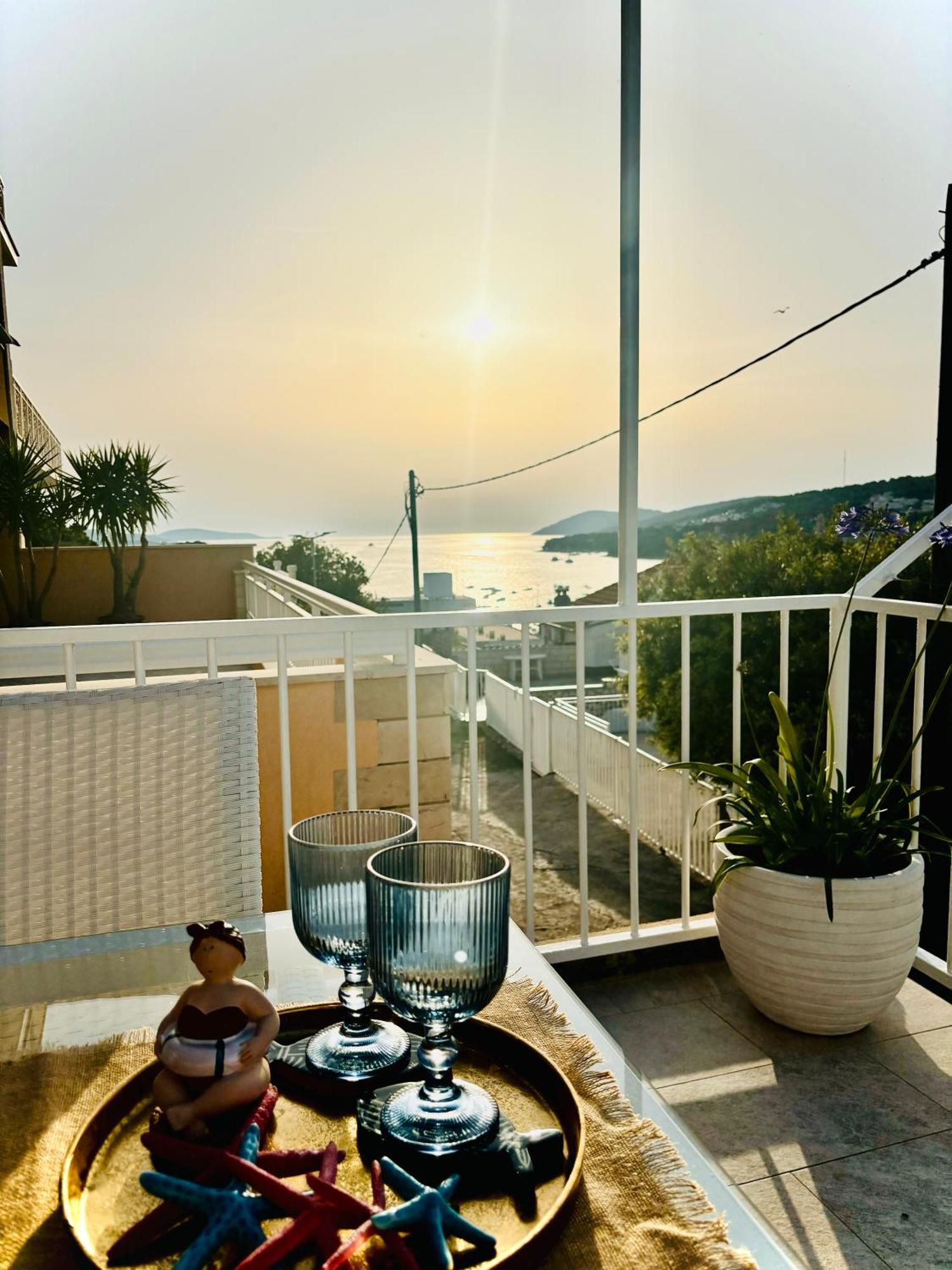 Apartment Sunny Elza 2 Хвар Экстерьер фото
