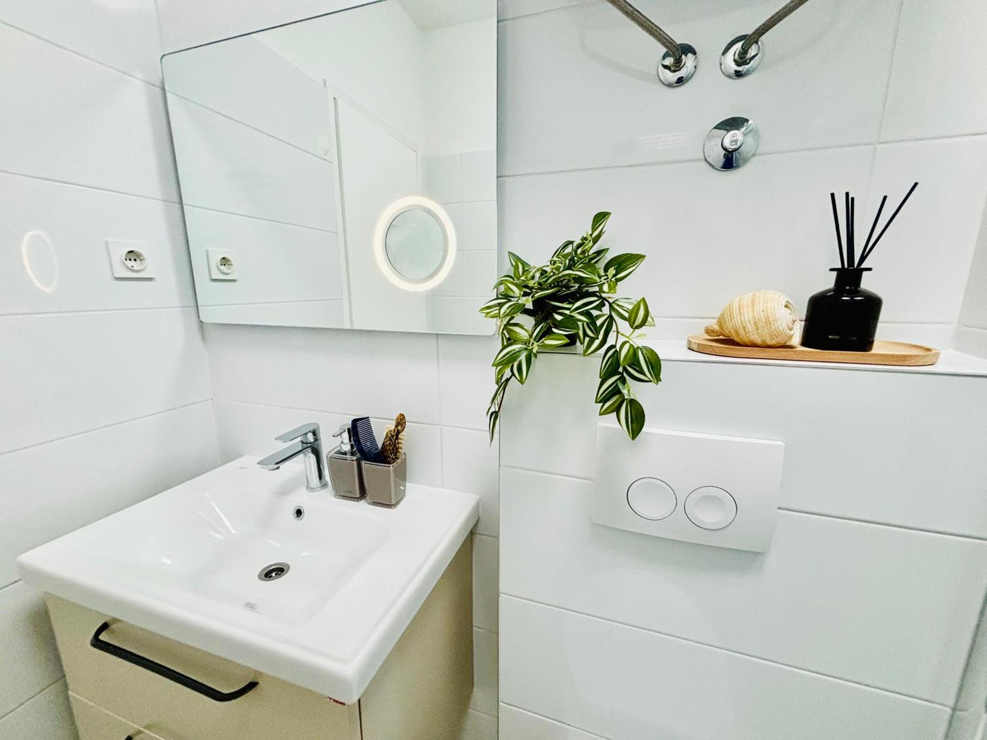 Apartment Sunny Elza 2 Хвар Экстерьер фото