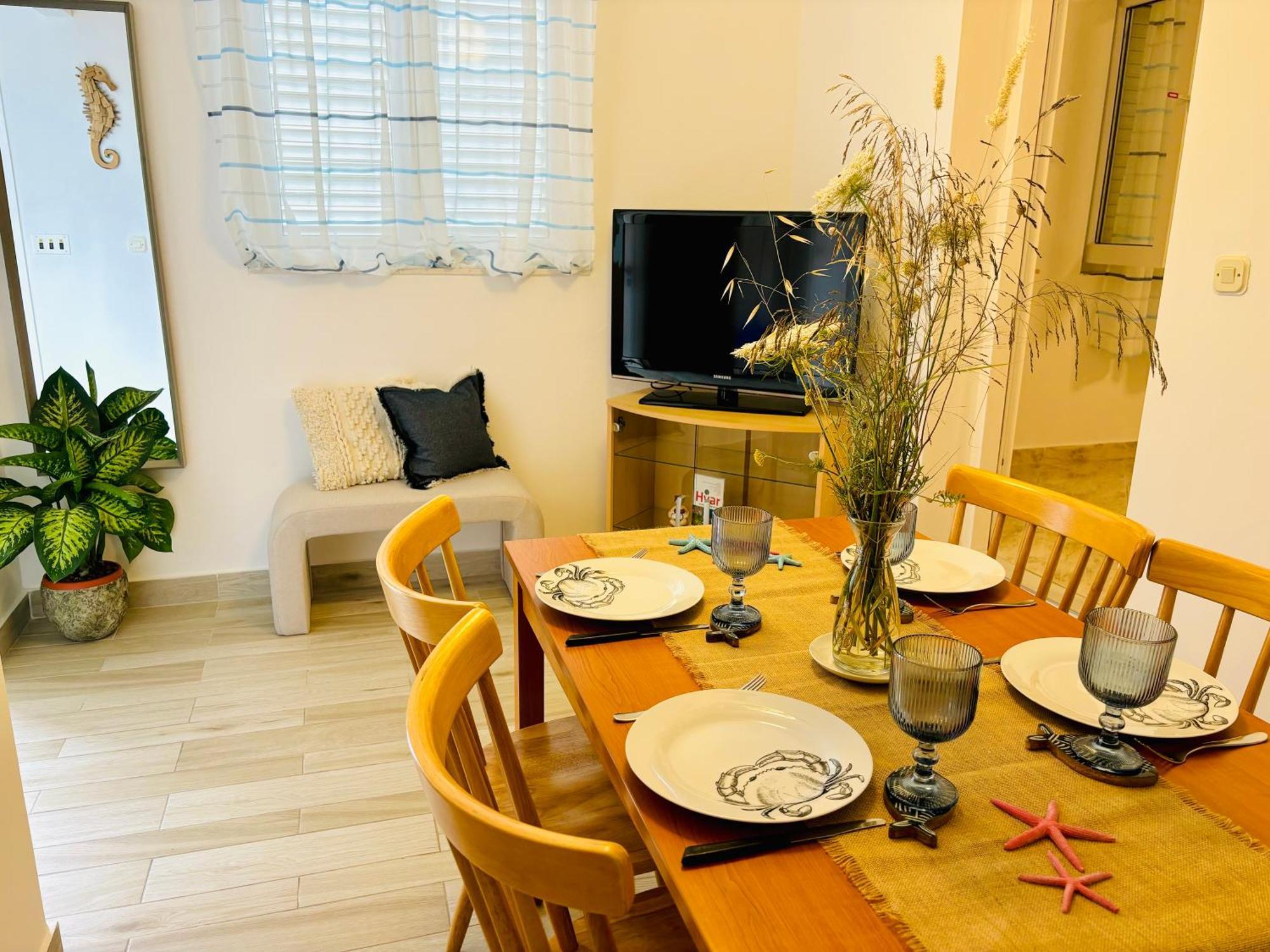 Apartment Sunny Elza 2 Хвар Экстерьер фото