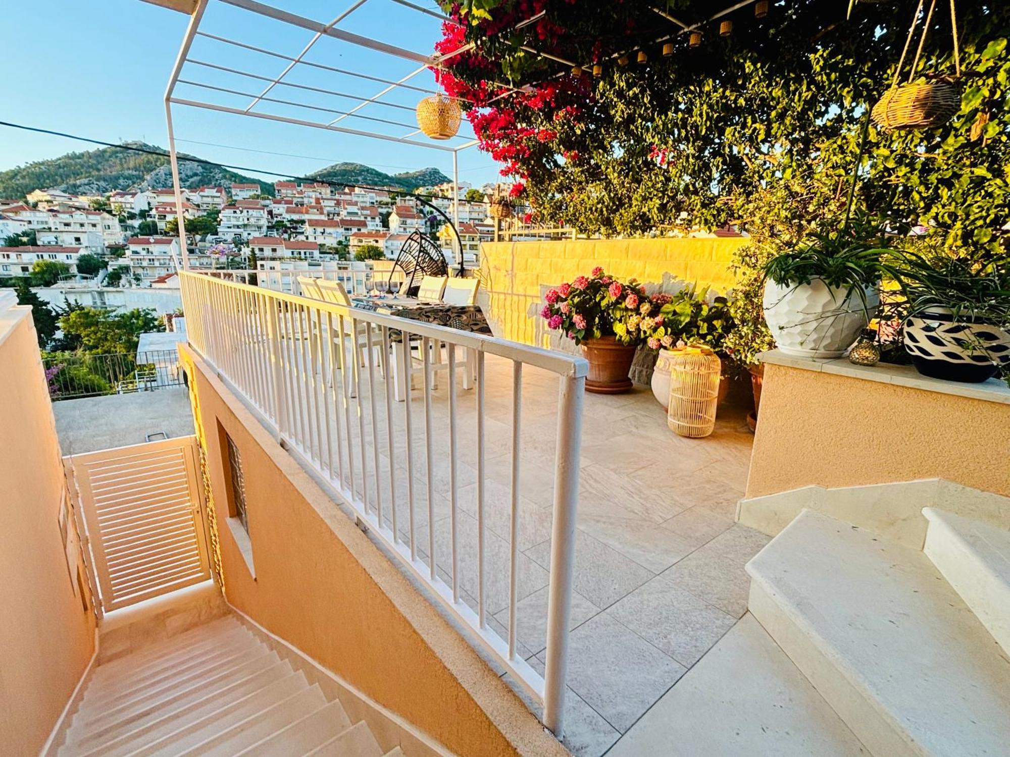 Apartment Sunny Elza 2 Хвар Экстерьер фото